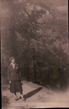 FOTO ANNI 20/30 - RAGAZZA