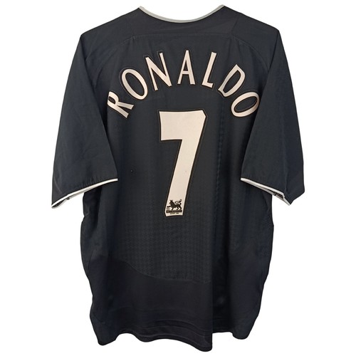 Manchester united 2004 - manchester,