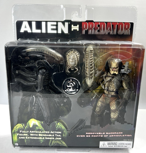 Neca alien predator toys r - vs,