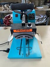 Pressa A Caldo Per Cappelli Hix 