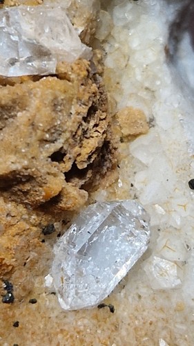Minerale quarzo diamante su - minerale@,