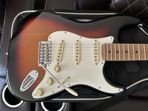 Fender classic stratocaster - stratocaster, w