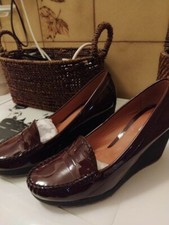 scarpe mai usate donna invernali con zeppa- vernice bordeaux  GEOX - numero 39