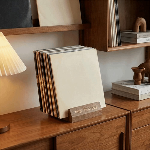Porta dischi minimalista legno