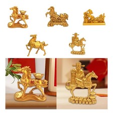 Statua di cavallo in stile