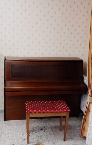 Pianoforte verticale - pianoforte,