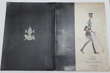 Vecchie uniformi della