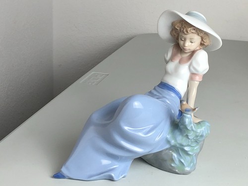 Nao lladro figurines 1042 - nao,
