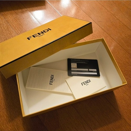 Fendi roma confezione - fendi,
