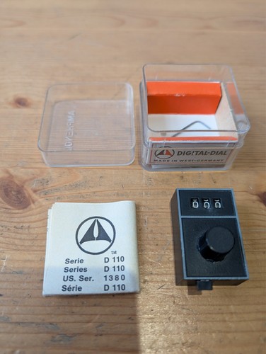 Vintage amphenol d111 - amphenol,