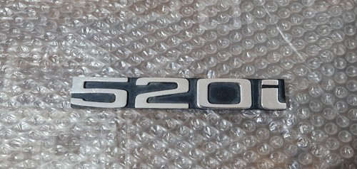 Bmw 520i stemma scritta - bmw,