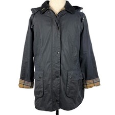 Barbour Beadnell Waxed Jacket