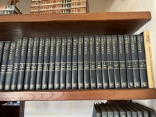 L’Enciclopedia 20 volumi Grolier, 15 Annuario da 1985 a 1999 e 2 Dizionario