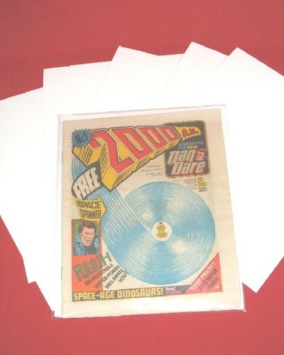 2000ad comic judge dredd - comic,