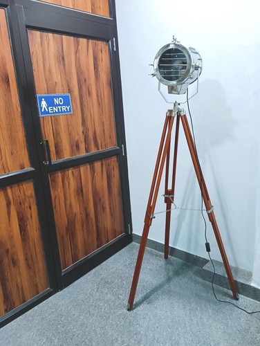 Lampada terra treppiede - lampada, da