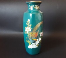 Vaso in porcellana Giapponese Kutani dipinto a mano e profili in oro Portafiori