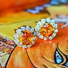 Anello in oro 18 carati con