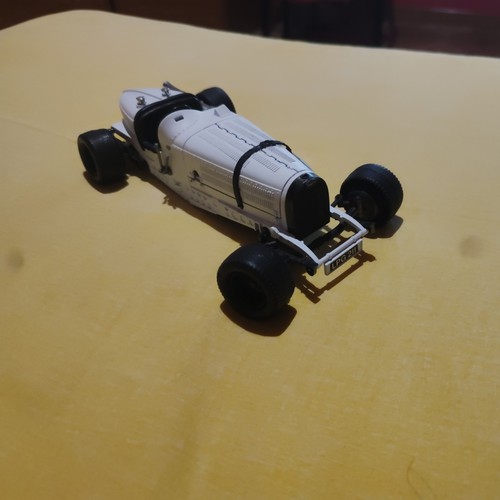 Bugatti type burago 1 - ,