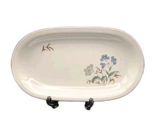 Piccolo piatto ovale floreale