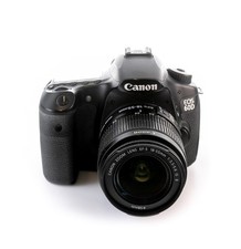 CANON EOS 60D + 18-55 IS II -