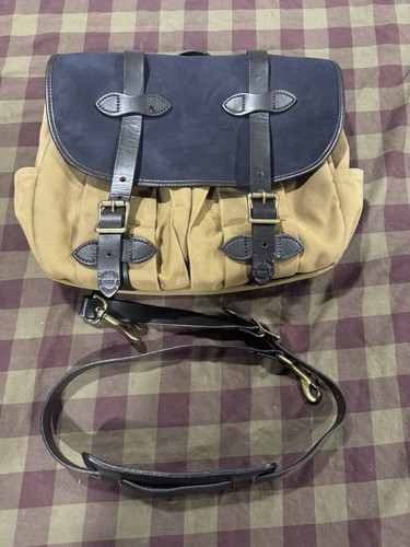 Filson medium field - field, made