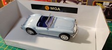 Modellino auto MG MGA 1:43