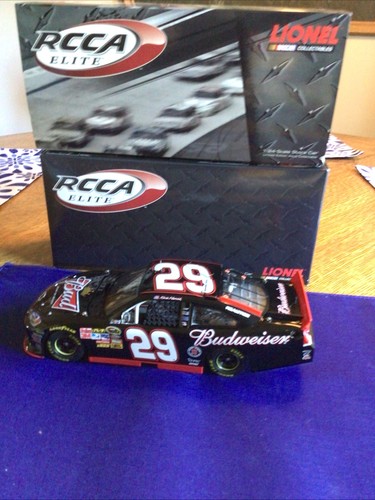 Kevin harvick elite 2011 - 1/24,