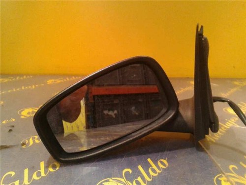 Specchio retrovisore sinistro