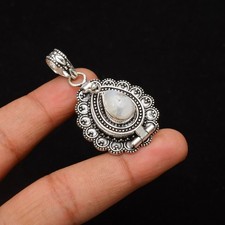 Ciondolo gioiello fatto a mano