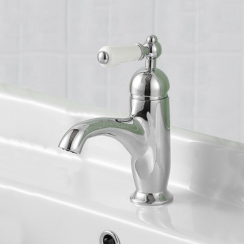 Rubinetto miscelatore lavabo