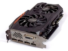 Scheda grafica DisplayPort 4