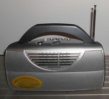 RADIO PORTATILE ANALOGICA GRUNDIG CONCERT BOY 60 MULTIBANDA FM SW2 SW1 MW LW