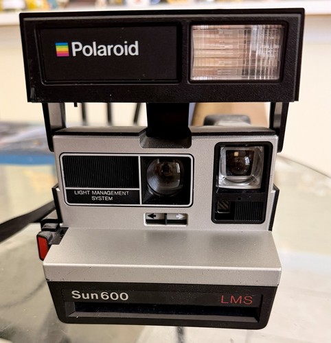 Vintage polaroid sun 600 - vintage,