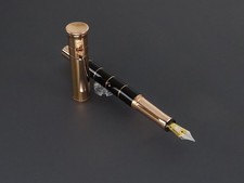 Penna stilografica Faber