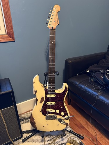 Stratocaster costruita - , su