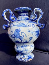 Vaso maiolica dipinto a - in,