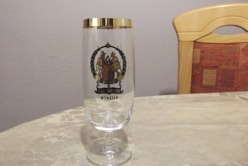 Bicchiere birra sediaio