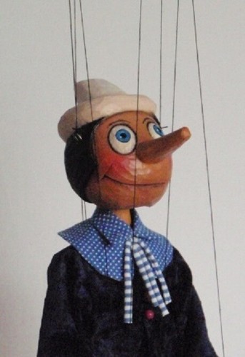 Pinocchio marionetta in - -,