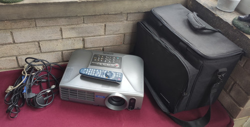 Epson proiettore lcd - lcd, emp-830