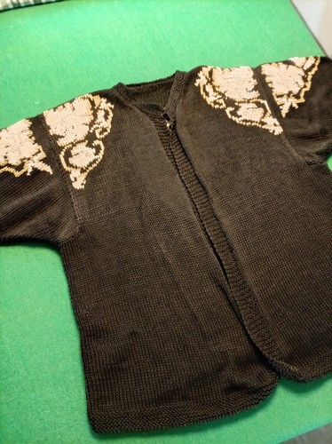 Maglia fatta mano - a,