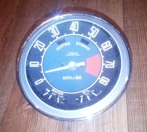 Tachimetro vintage classico