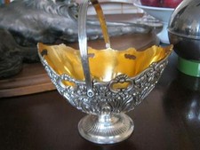   PREZIOSO CESTINO  CON MANICO FINEMENTE CESELLATO  INTERNO DORATO