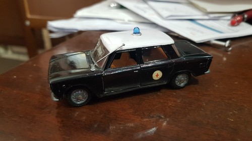 Mebetoys 42 fiat 1500 - mebetoys, 2