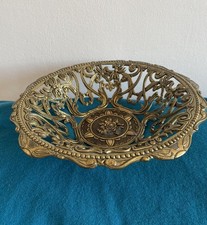 Ciotola centrotavola traforata metallo ottonato