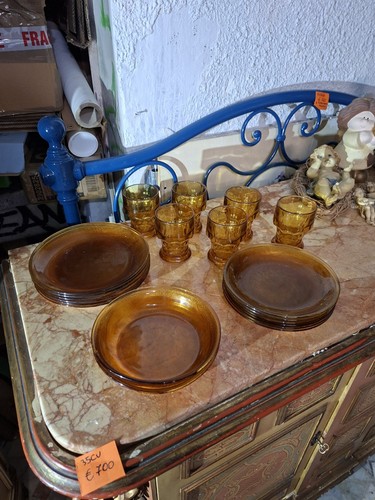 Servizio vintage piatti