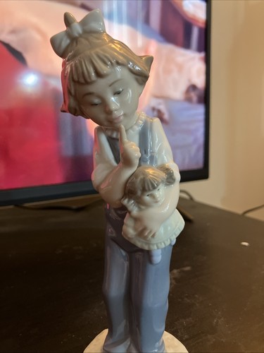 Statuina porcellana nao - statuina,