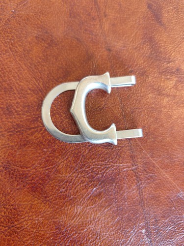 Cartier ferma soldi