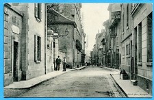 CPA : Bourgoin - Rue du