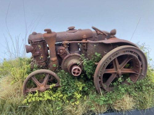 Diorama artistico trattore