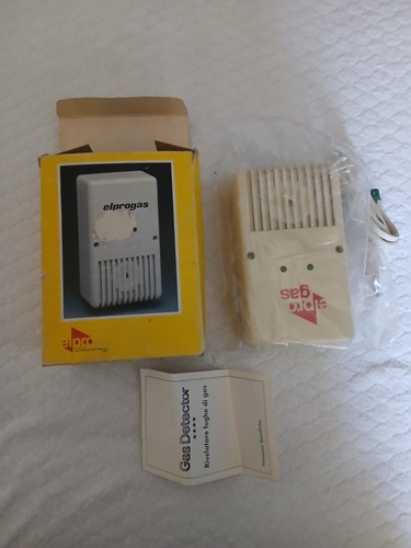 Vintage 1975 gas detector - 1975,